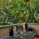 Apartman Trilocale Con Piscina Montescudaio