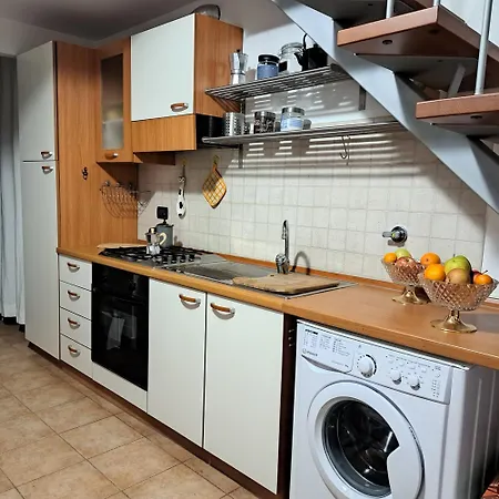 Apartment Trilocale Con Piscina Montescudaio