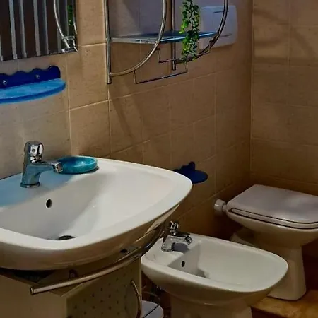 Trilocale Con Piscina Apartment Montescudaio