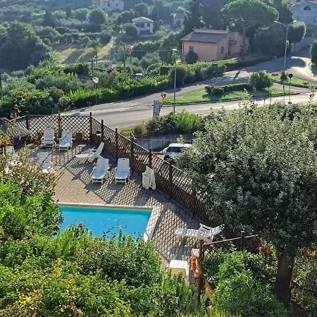 Trilocale Con Piscina Montescudaio