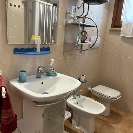 Trilocale Con Piscina Montescudaio