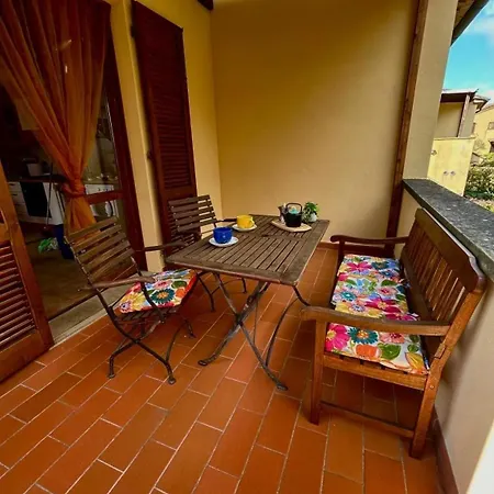 Apartment Trilocale Con Piscina *