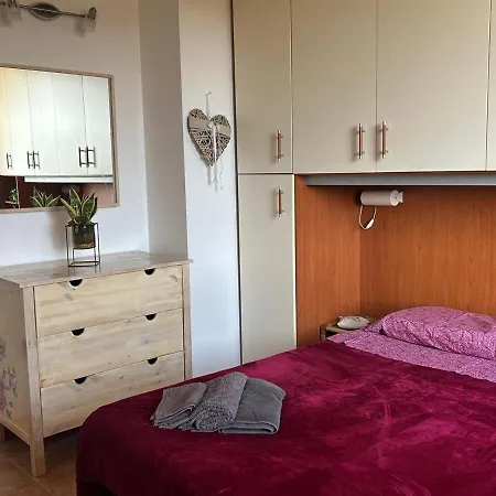 Apartment Trilocale Con Piscina