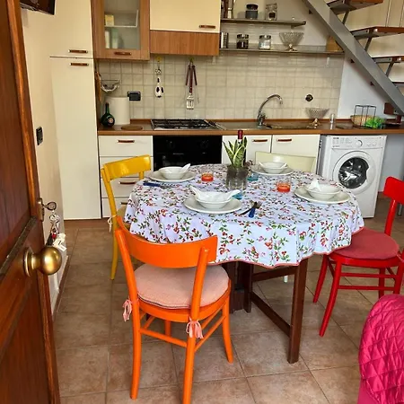 Trilocale Con Piscina * Montescudaio
