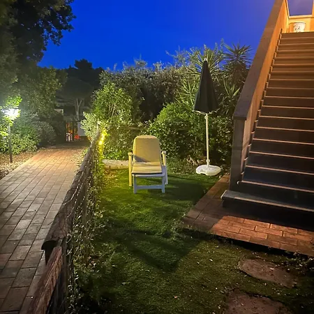 Trilocale Con Piscina Apartmán Montescudaio