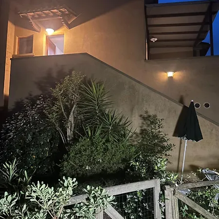 Trilocale Immerso Nel A Pochi Chilometri Dal Mare Con Piscina Soppalco E Parcheggio Apartman