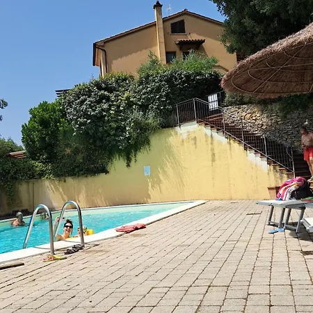 Trilocale Immerso Nel A Pochi Chilometri Dal Mare Con Piscina Soppalco E Parcheggio Apartman